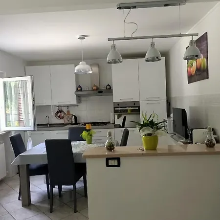 公寓 La Casa Dei Ricordi 阿夸拉尼亚
